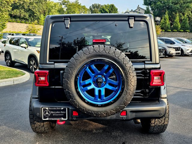 Used 2021 Jeep Wrangler Unlimited Rubicon AWD/4WD image 7