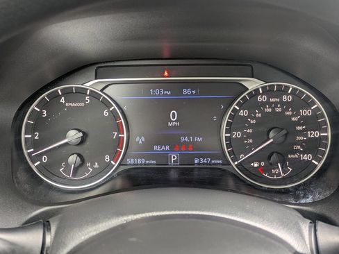 Used 2024 Nissan Altima 2.5 SV FWD image 23