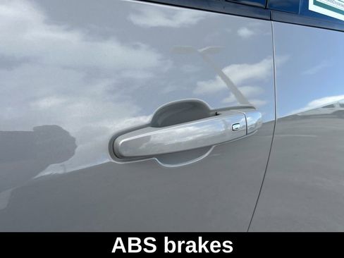 Used 2021 Chevrolet Blazer LT image 21