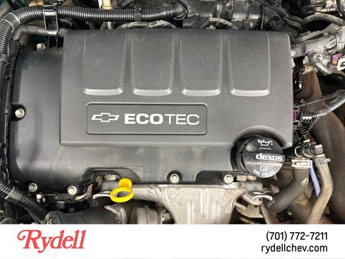 Used 2020 Chevrolet Sonic LT w/ Convenience Package FWD image 19