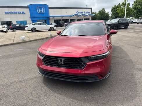 Used 2024 Honda Accord EX image 2