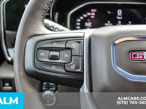 Used 2026 GMC Sierra 1500 SLT AWD/4WD image 23