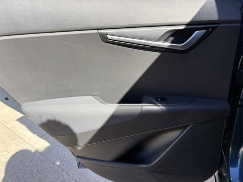 Used 2023 Kia Niro SX Touring image 24