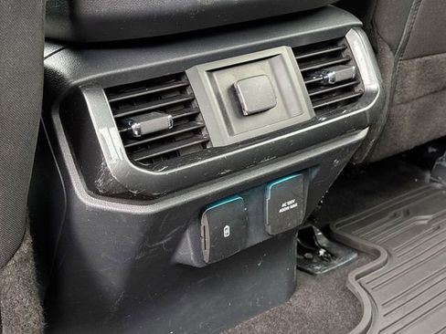 Certified 2022 Ford F150 XLT w/ Equipment Group 302A High image 19