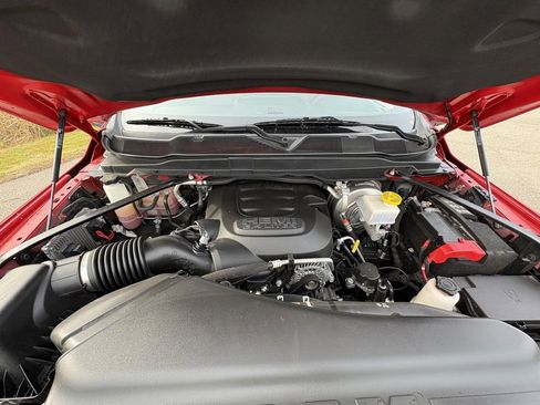 Used 2024 RAM 2500 Big Horn w/ Safety Group image 16