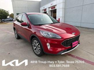 Used 2021 Ford Escape Titanium AWD/4WD video 1