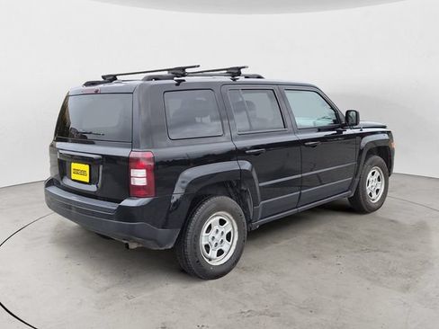 Used 2017 Jeep Patriot Sport w/ Power Value Group AWD/4WD image 5