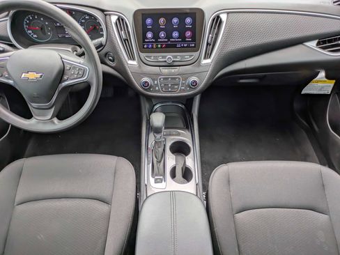 New 2024 Chevrolet Malibu LT FWD image 8