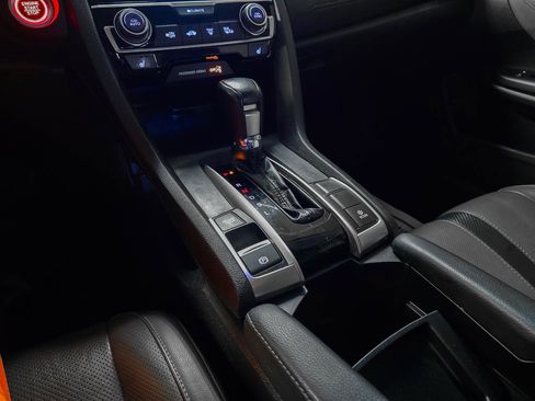 Used 2016 Honda Civic Touring image 33