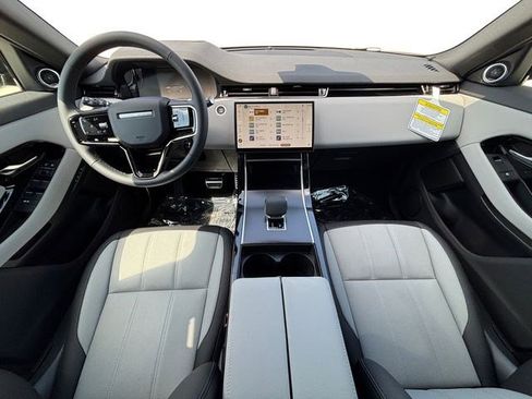 New 2026 Land Rover Range Rover Evoque Dynamic SE AWD/4WD image 13