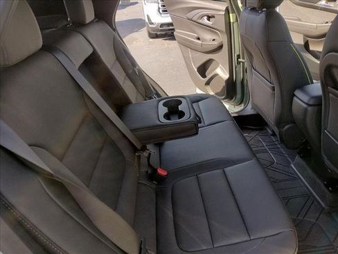 Used 2025 Chevrolet TrailBlazer ACTIV image 17