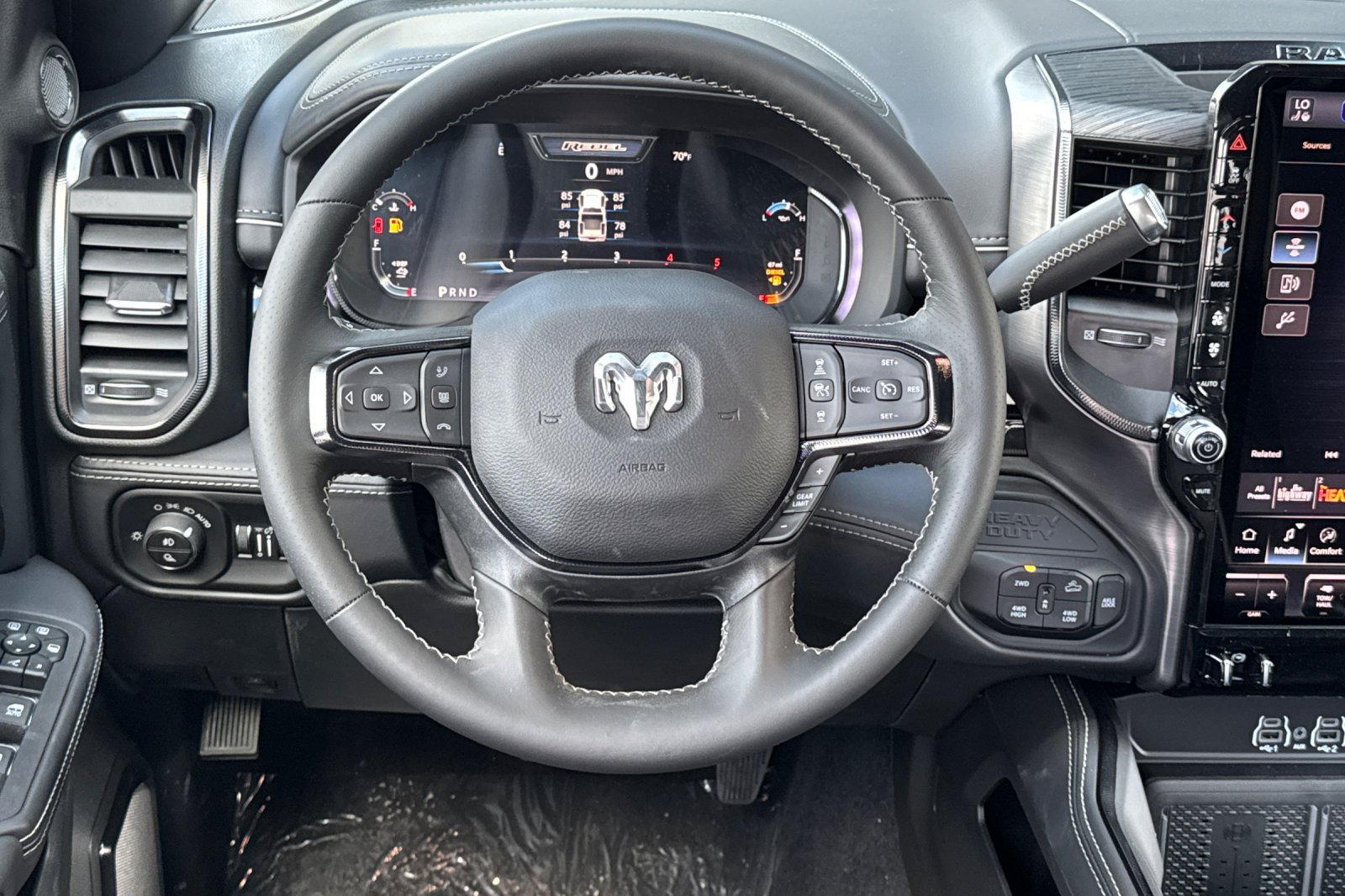 New 2027 RAM 2500 Rebel w/ Rebel Level 2 Equipment Group AWD/4WD image 13