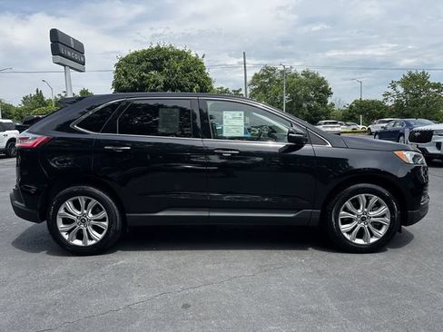 Certified 2023 Ford Edge Titanium AWD/4WD image 4