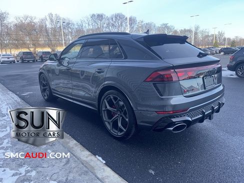 New 2025 Audi RS Q8 performance image 23