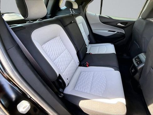 Used 2020 Chevrolet Equinox LS FWD image 26
