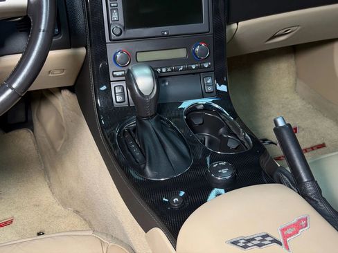 Used 2008 Chevrolet Corvette Coupe w/ Preferred Equipment Group image 19