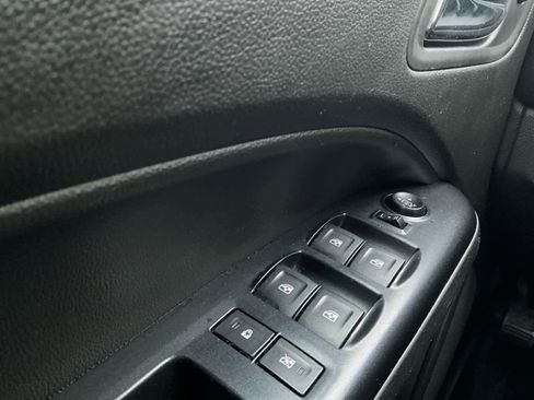 Used 2017 Chevrolet Colorado LT w/ LT Convenience Package image 23