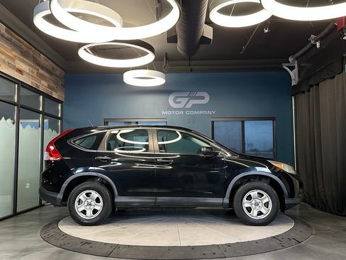 Used 2014 Honda CR-V LX image 2