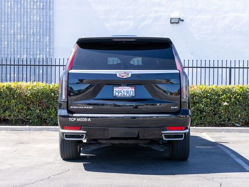 Used 2023 Cadillac Escalade ESV Premium Luxury w/ Performance Package image 12