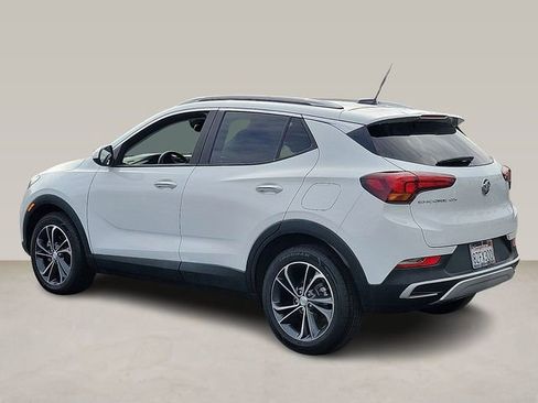 Used 2022 Buick Encore GX Select image 4