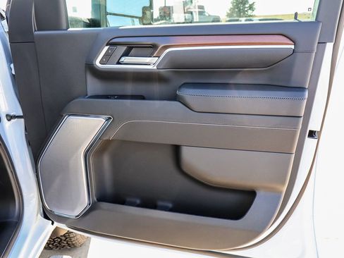 New 2026 GMC Sierra 3500 Denali w/ Denali Reserve Package AWD/4WD image 20