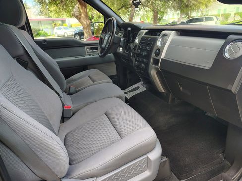 Used 2011 Ford F150 XLT w/ XLT Chrome Pkg image 23