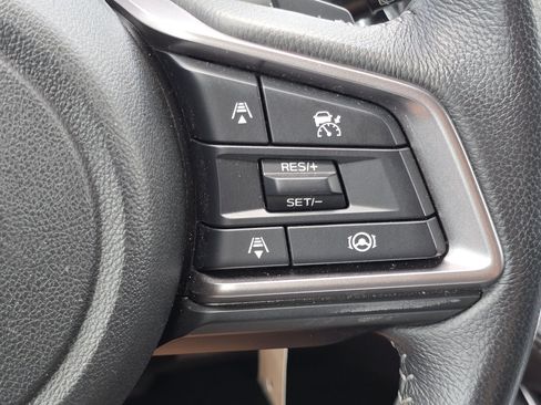 Used 2023 Subaru Outback Premium AWD/4WD image 10