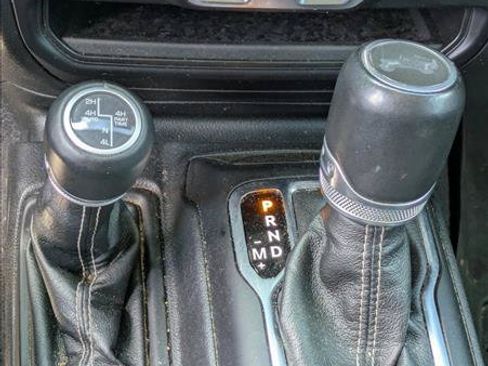 Used 2023 Jeep Wrangler Unlimited Sahara AWD/4WD image 13