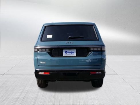 New 2026 Jeep Grand Wagoneer Limited image 4