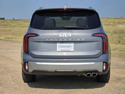 Used 2024 Kia Telluride SX Prestige AWD/4WD image 8