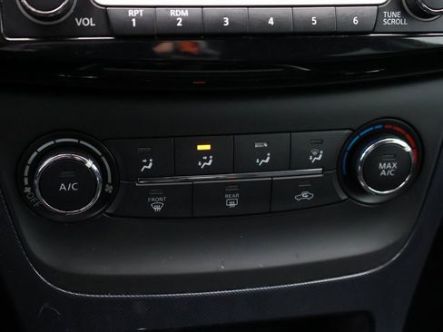 Used 2017 Nissan Sentra SR image 21