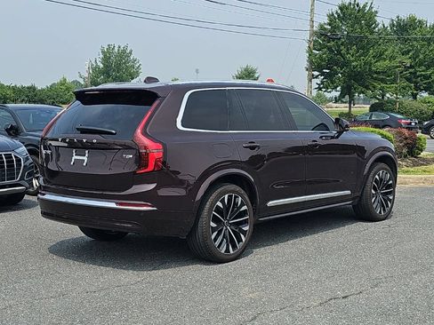 Used 2025 Volvo XC90 T8 Ultra AWD/4WD image 13