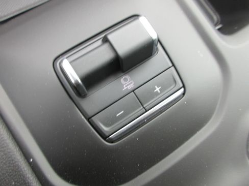 New 2026 GMC Sierra 2500 AT4 w/ AT4 Premium Plus Package image 21