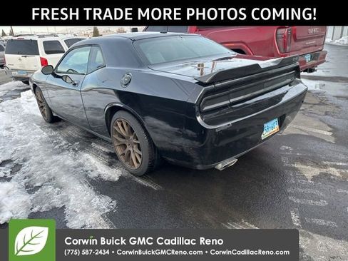 Used 2010 Dodge Challenger SRT8 w/ SRT Option Group II image 7