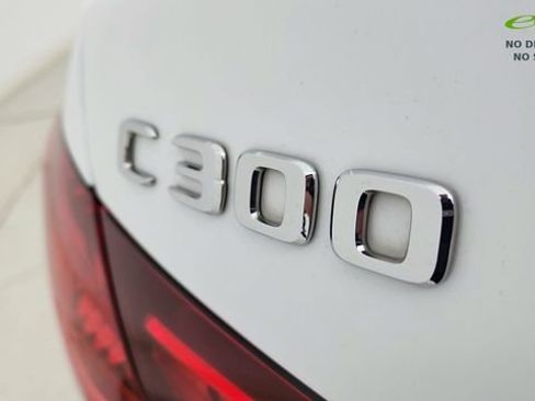 Used 2024 Mercedes-Benz C 300 4MATIC Sedan w/ Exclusive Trim Package image 17