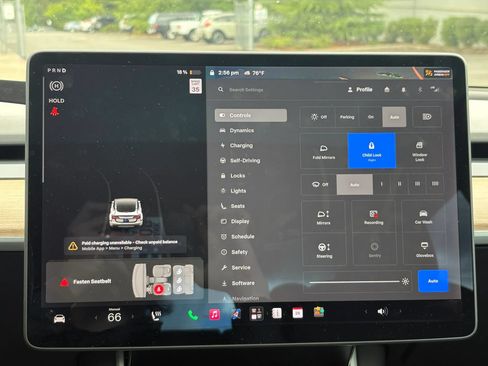 Used 2018 Tesla Model 3 Long Range RWD image 16