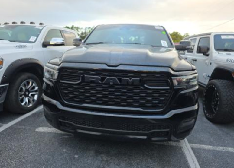 Used 2025 RAM 1500 Big Horn RWD image 2