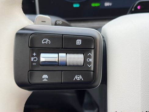 Used 2026 Hyundai Santa Fe Calligraphy AWD/4WD image 18