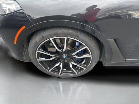 Used 2019 BMW X7 xDrive50i w/ M Sport Package image 17
