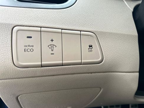 Used 2015 Hyundai Elantra Sport image 50