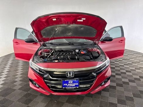 Used 2022 Honda Accord Sport image 11