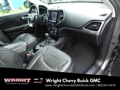 Used 2020 Jeep Cherokee Limited image 31