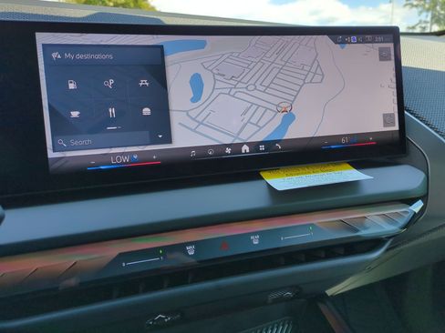 Certified 2026 BMW X3 xDrive30 w/ Premium Package image 22