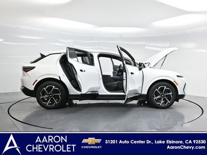 Used 2025 Chevrolet Equinox EV LT w/ Convenience Package