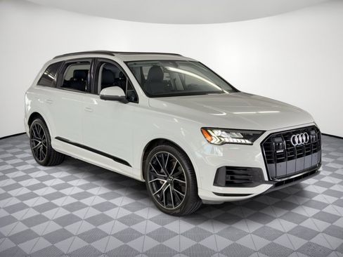 Used 2022 Audi Q7 3.0T Prestige AWD/4WD image 7