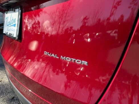 Used 2025 Tesla Model Y Long Range image 12