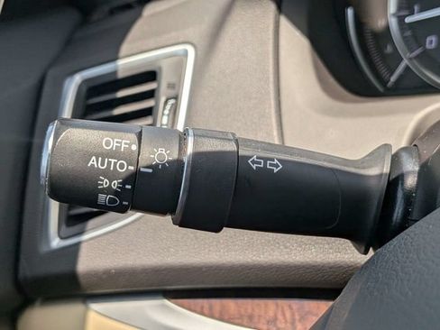 Used 2019 Acura TLX FWD image 25