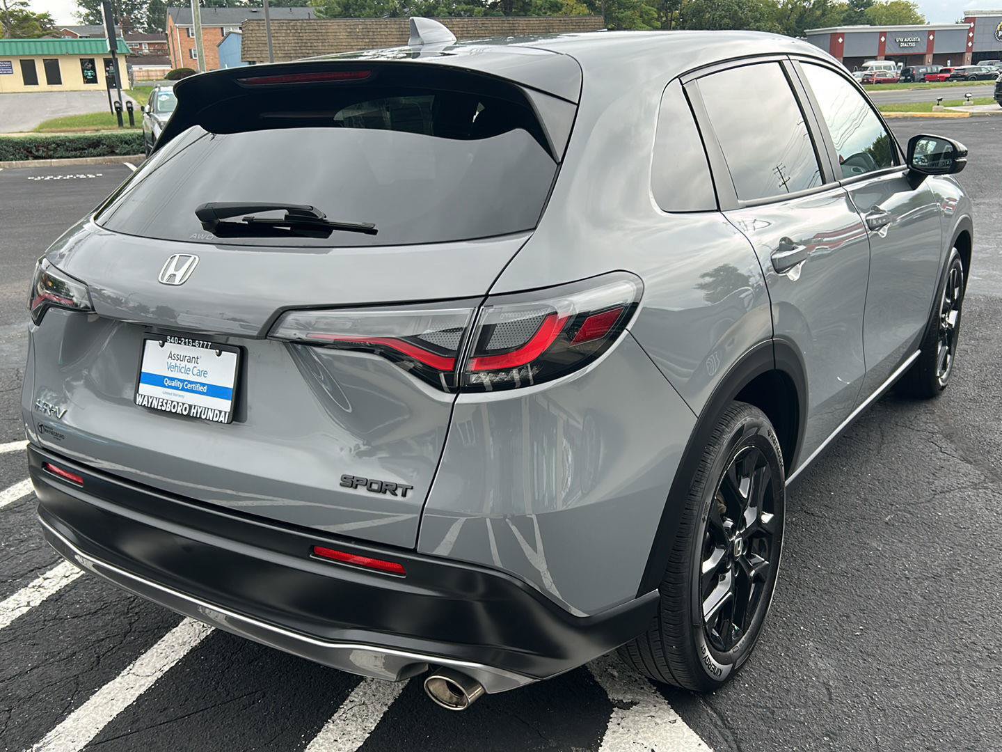 Used 2025 Honda HR-V Sport image 7