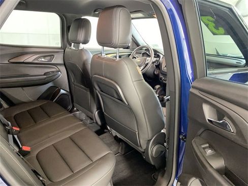 Used 2023 Chevrolet TrailBlazer ACTIV image 32