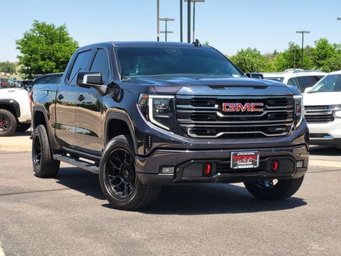 Used 2024 GMC Sierra 1500 AT4 w/ Technology Package AWD/4WD image 2